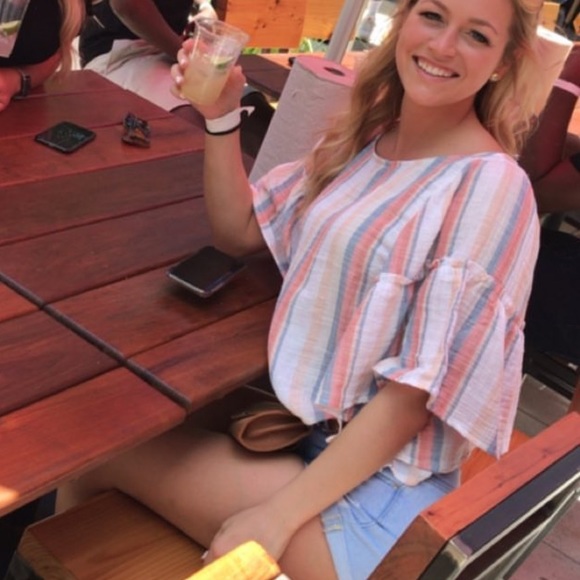 Striped Linen Crop Top - Picture 5 of 5